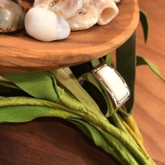 Rectangular white silver Ring size 7 - Picture 5 of 10